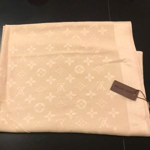 Louis Vuitton Scarf